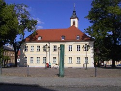 Marktplatz mit Rathaus